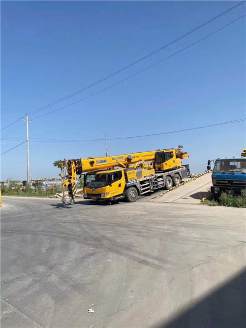 张家口市吊车作业时，可能会产生哪些额外收费项目？